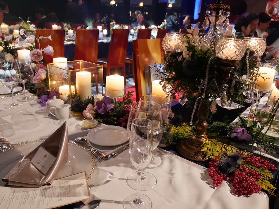 結婚式の見所のひとつ、ハプスブルク式テーブルコーディネート。