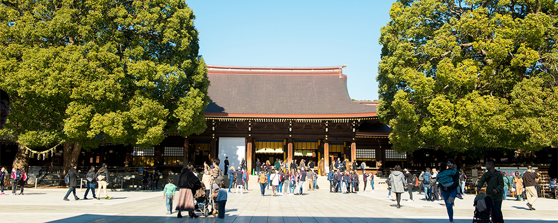 初詣は、東京随一のパワースポット〈明治神宮〉参拝へ。おすすめの撮影スポットはここ！