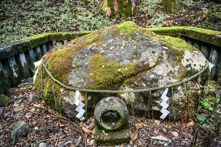 年開運参拝は 水 の 神 隠れパワースポット栃木 日光二荒山神社別宮 瀧尾神社 へ Magazine Hanako Tokyo