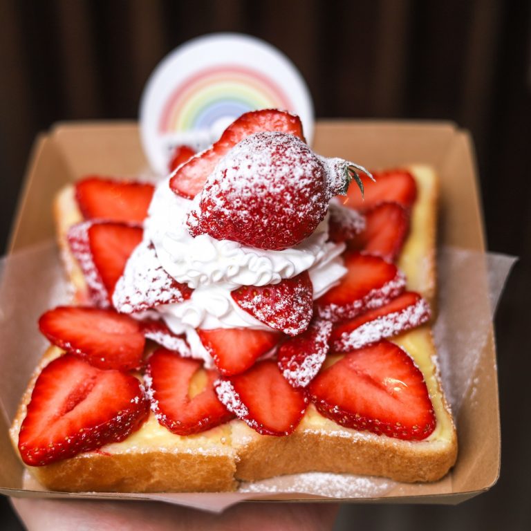 「いちごトースト」900円 goodgood9