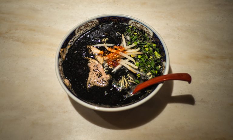 神田 ラーメン凪 BUTAO 神田 ラーメン凪 BUTAO