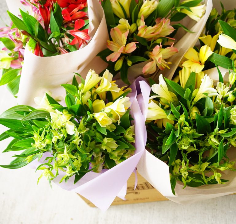 フラワーアーティストが提案 家族も自分も心地よく過ごせる空間づくりのアイデア 前田有紀の 週末 気分転 花 Hanako Tokyo