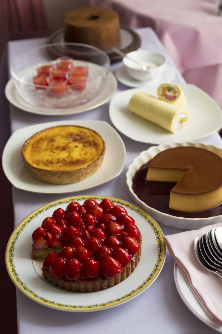 お値打ちフレンチコース が人気の名店 銀座 ここでしか味わえない至福のランチタイムを Food Hanako Tokyo