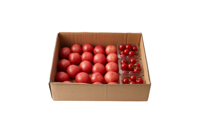 〈ポケットマルシェ〉で頼める〈デ・リーフデ北上〉の愛・ある・トマト、ミニトマトセット。大玉トマト約2kg、ミニトマト約450gで2,592円。