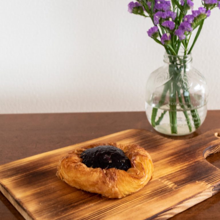 デニッシュ(室温解凍120分/200度のオーブンで6分)。 パレスホテル東京_BAKERY BOX B (7種セット)5