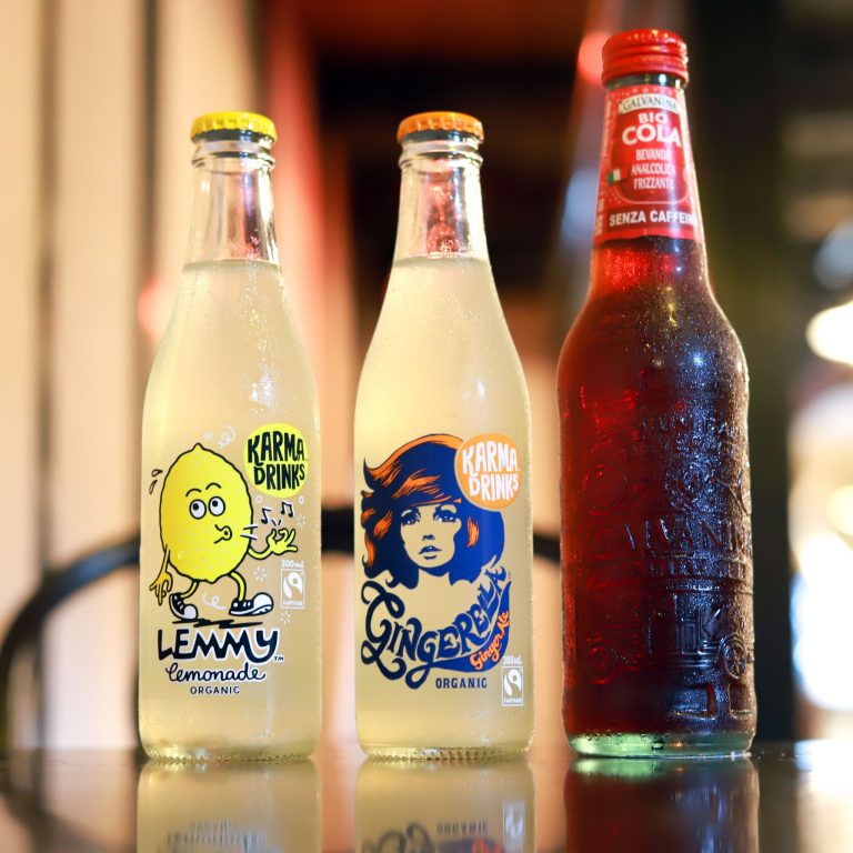 オーガニックジュース 550円 ハイライトカツサンド 京都