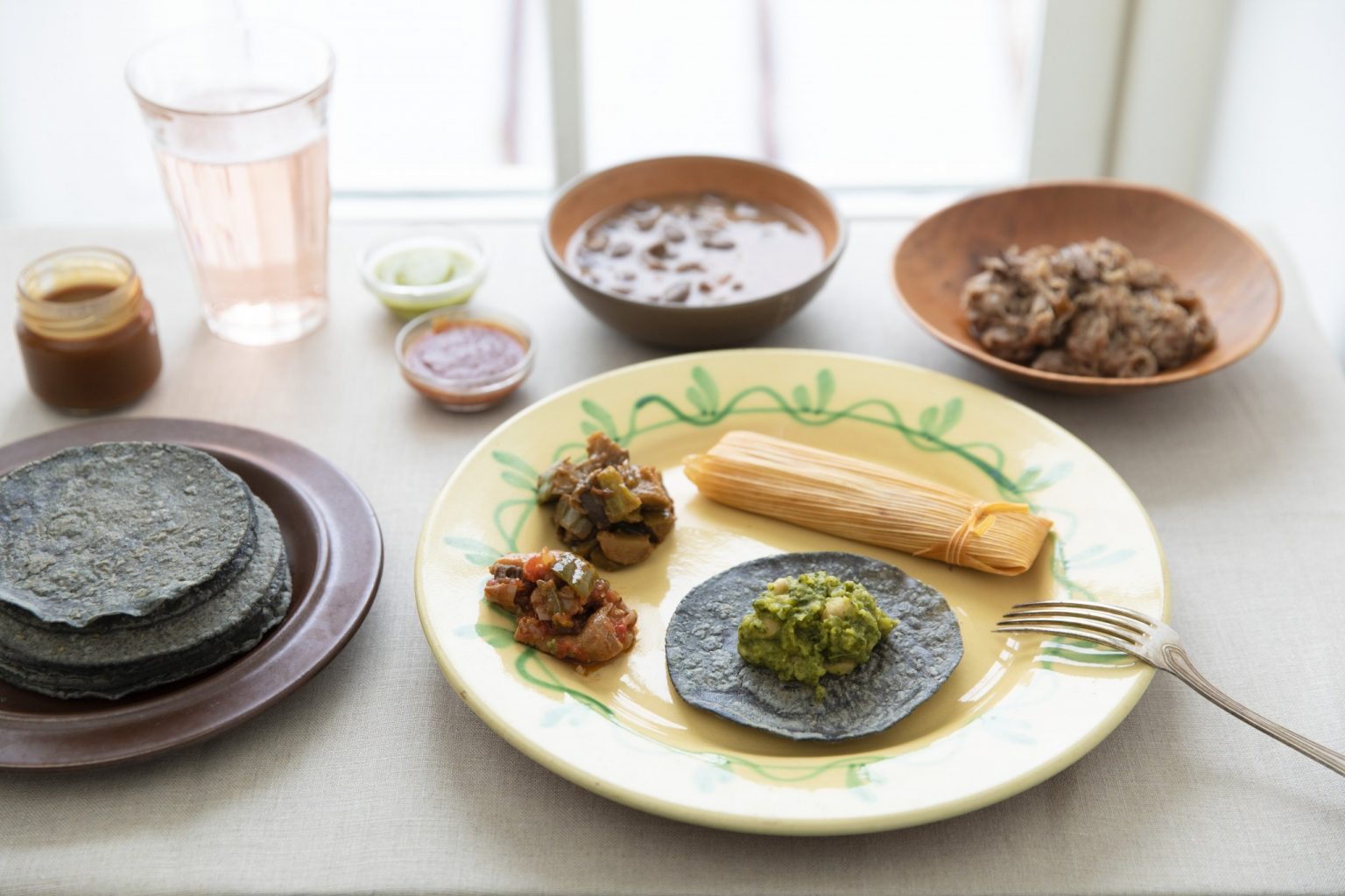 〈Los Tacos Azules〉のサバイバルタコスキット
