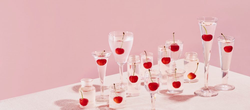 混ぜて冷やすだけ!簡単な夏スイーツ「さくらんぼゼリー」のレシピ。