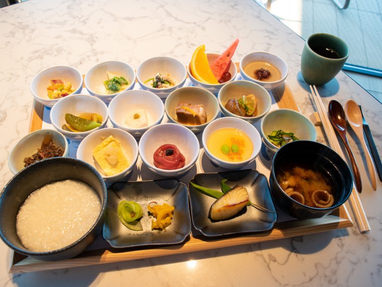 京都産の食材をたっぷり使った「和食膳」。