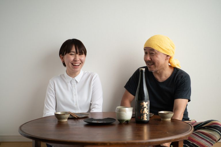 『伊藤家の晩酌』「伊予賀儀屋 純米吟醸 無濾過 黒ラベル」 『伊藤家の晩酌』「伊予賀儀屋 純米吟醸 無濾過 黒ラベル」