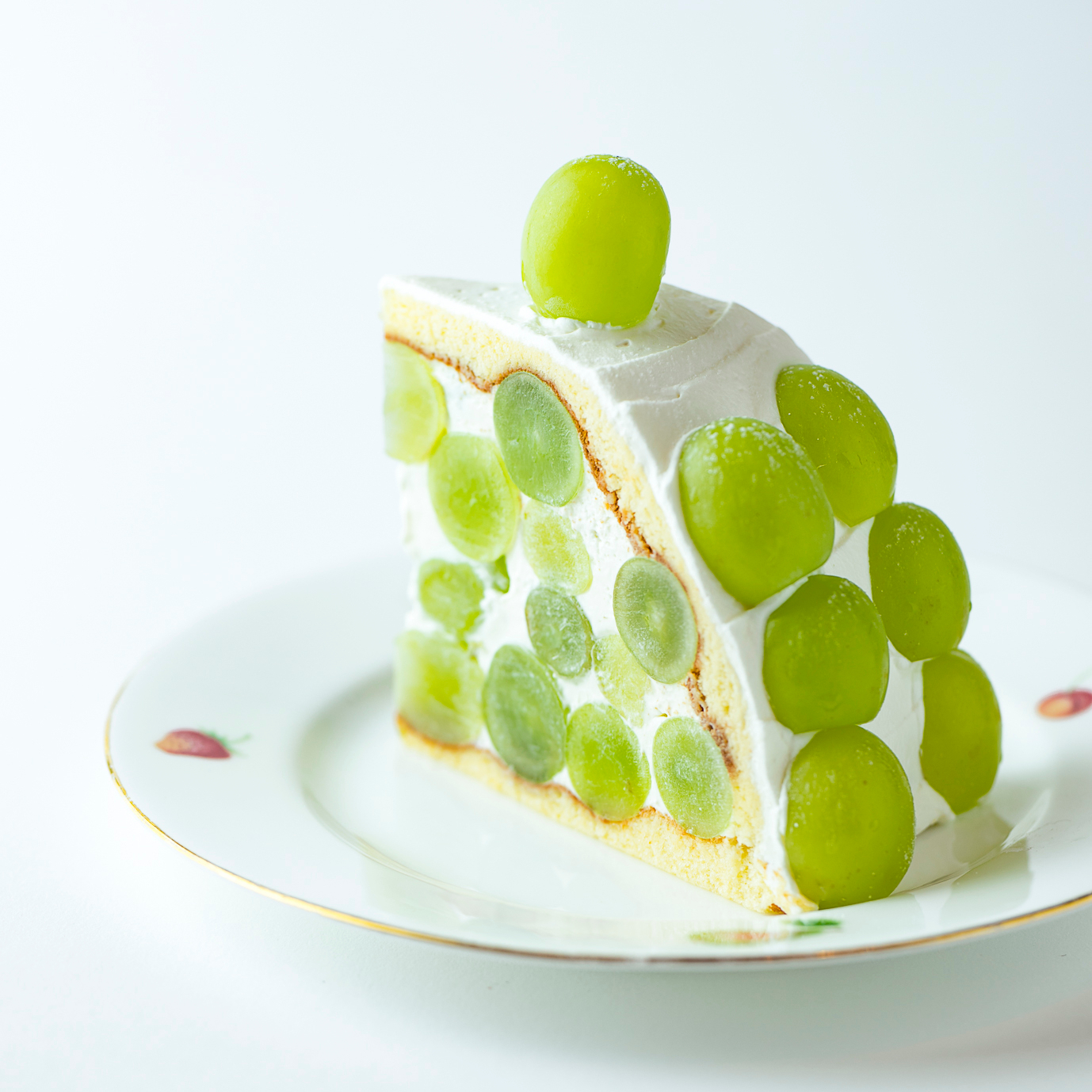 15粒以上がのった贅沢シャインマスカットケーキも 渋谷ヒカリエ の年おすすめテイクアウト イートイン8選 Food Hanako Tokyo