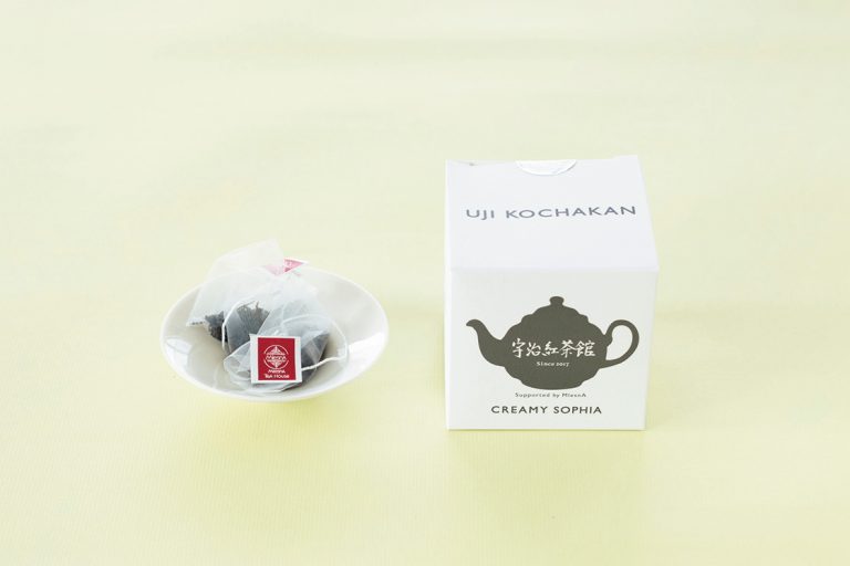 〈宇治紅茶館〉のキューブボックス 〈宇治紅茶館〉のキューブボックス