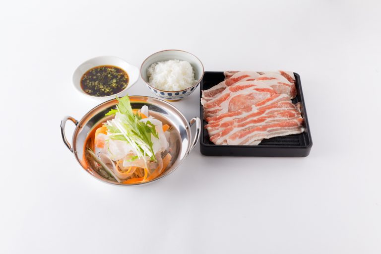 「黒豚ミックスしゃぶ鍋」1,880円。