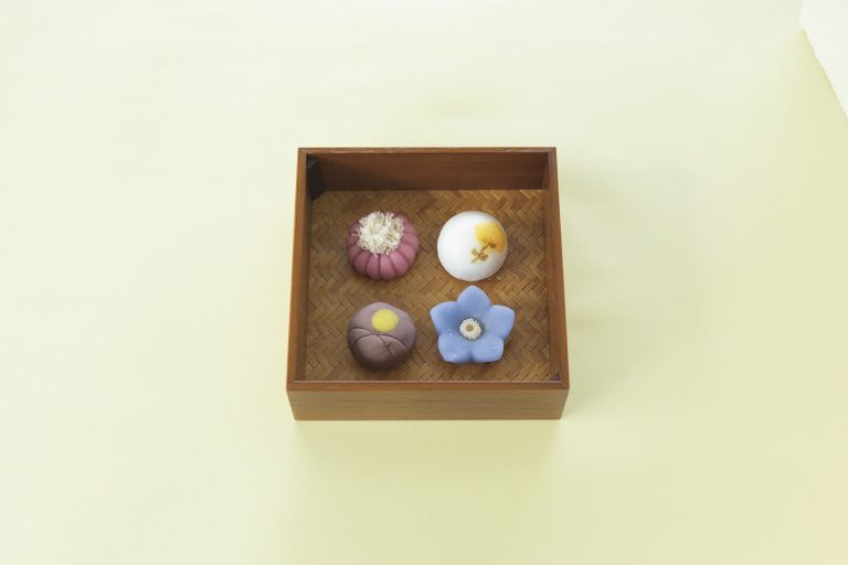 〈鍵善良房〉のおうちで生菓子4個セット