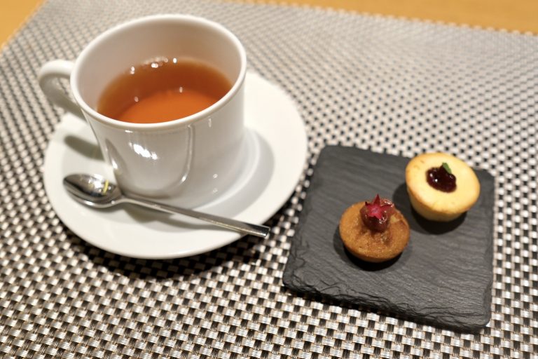 新富町プレニチュード
