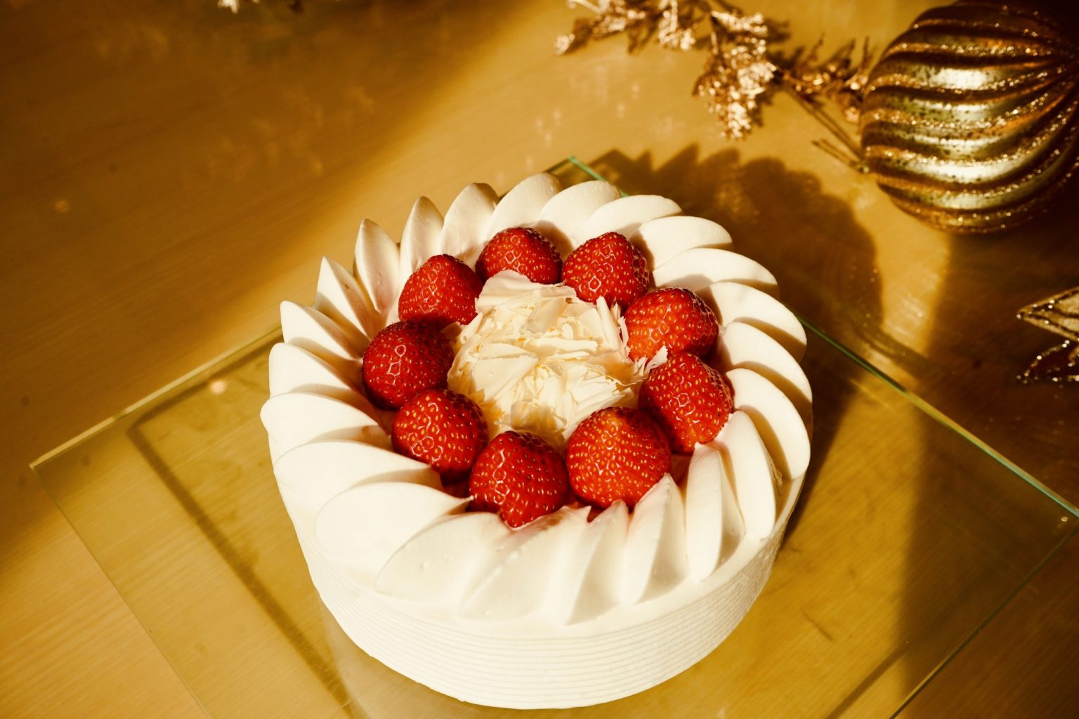 「クリスマス ショートケーキ」15cmは4,500円、18cmは5,500円。
