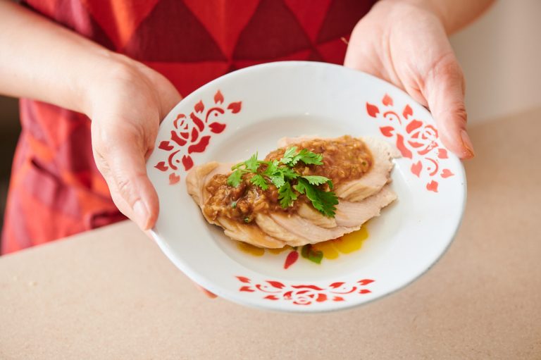 「茹で鶏とひしおの万能ソース」