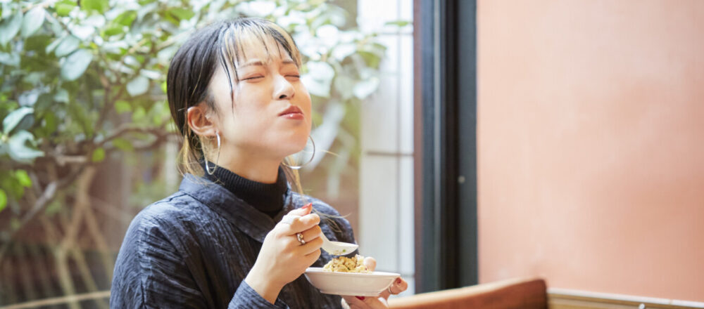 納豆インフルエンサー・鈴木真由子さんに密着!「納豆の魅力で複雑な社会問題も明るく乗り越えていきたい!」