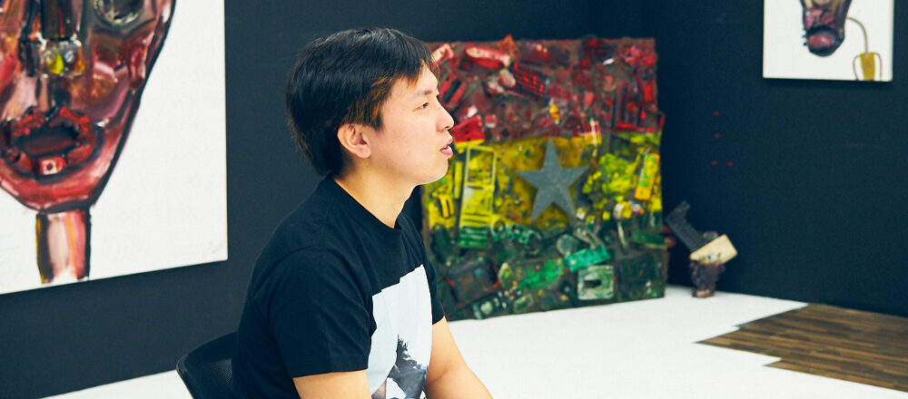 スラム街に投棄された電子廃棄物が、数千万円の価値を持つアート作品に。持続可能でクリーンな社会を目指すアーティスト・長坂真護さんの挑戦。