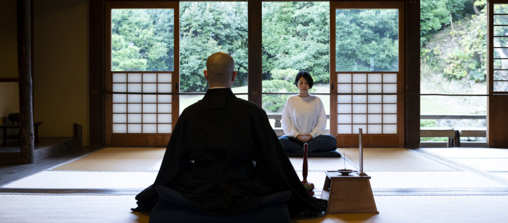 鎌倉 お寺で体験したい4つのこと 自分を見つめ直し 心も体もリラックスしよう 写仏 坐禅 御詠歌 写経 Lifestyle Hanako Tokyo