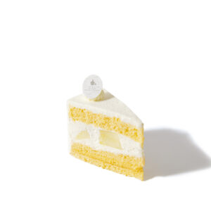 帯刀さんの洋梨のショートケーキ 480円『コクと香りが後を引くクリームが本当に程よい』（スイーツOLなりさん）