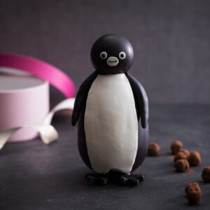「Suicaのペンギン　チョコレート」高さ16.5cm 4,000円。