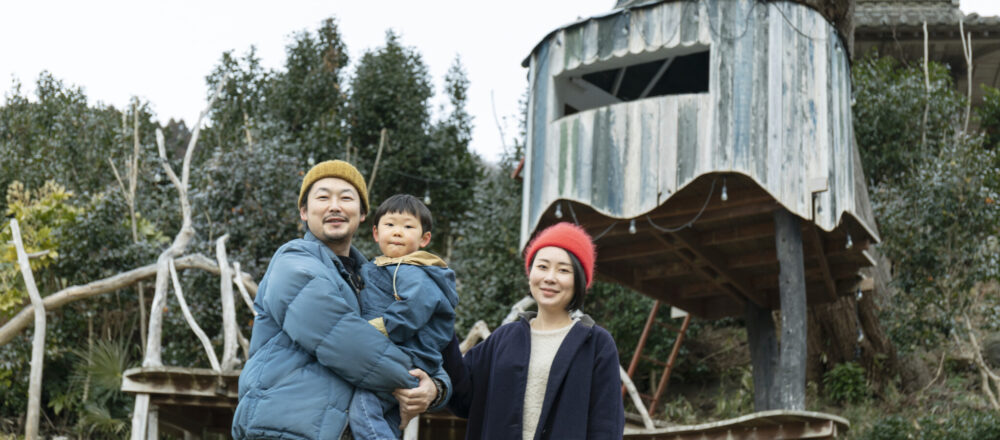 東北で活躍し 東北を愛する人たちに会いに行く 東北ツリーハウス観光協会代表 斉藤道有さん イラストレーター 斉藤由実さん Lifestyle Hanako Tokyo