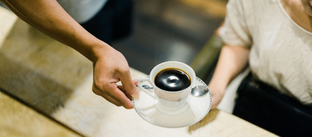 台湾でコーヒーといえば「マンバコーヒー」を指していた。今、飲めるのは昔ながらのお店に限られている。