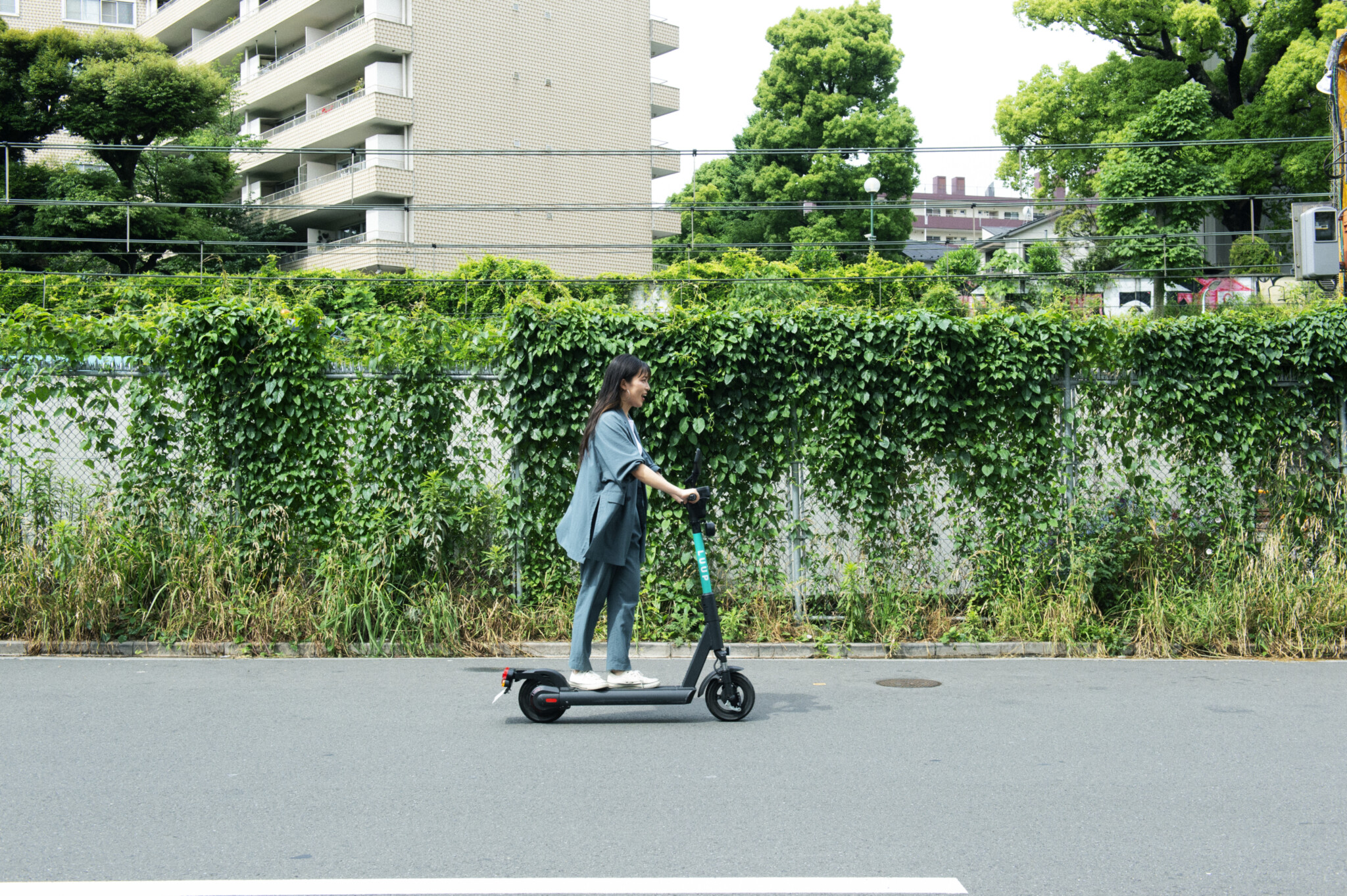 電動キックボード」でワンマイルの旅をしよう！おすすめバイク3選＆知っておくべき注意点。 | Hanako Web