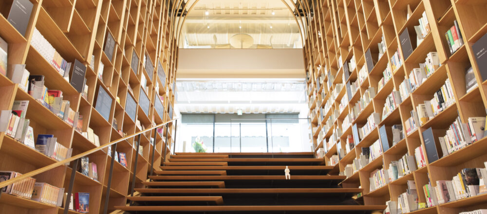 書斎も再現 村上春樹ライブラリーで作品の世界観を体感したい Lifestyle Hanako Tokyo