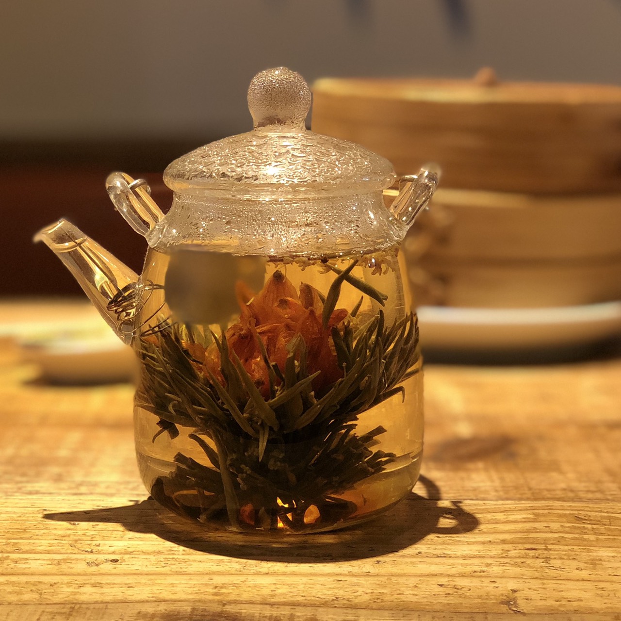 「金木犀の工芸茶」。
