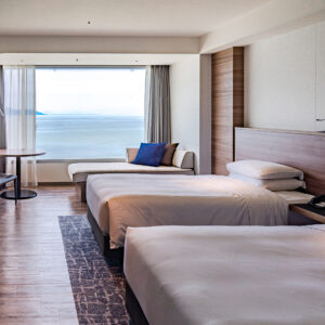 #琵琶湖マリオットホテル #部屋から琵琶湖が見える大きな窓 #穏やかな時間