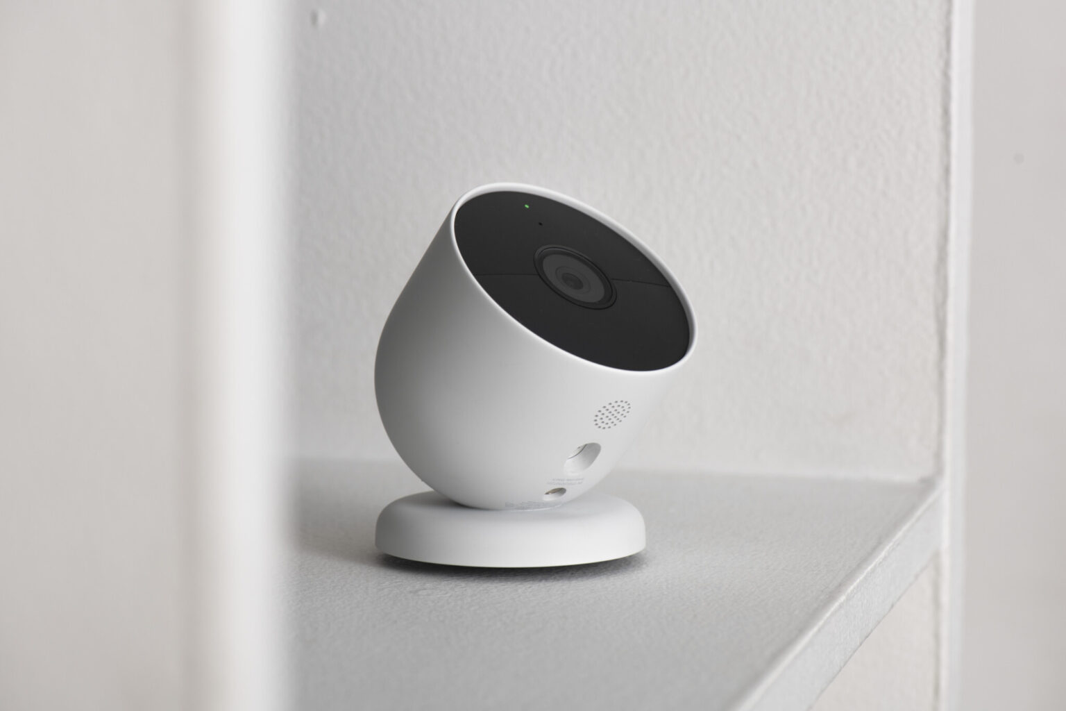 〈Google〉Nest Camは野外用の防犯カメラとして使用。「配線不要で手軽」