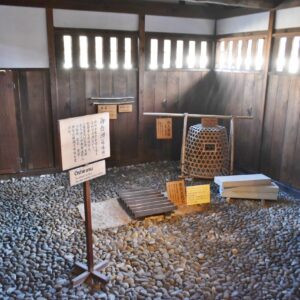 江戸時代の取り調べは、自白が重視されていました。自白が得られない場合は厳しい拷問が課される場合も……。
