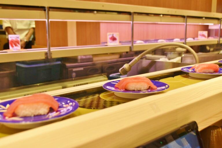 〈高円寺〉回転寿司 みさき　