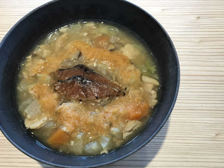 野菜と豆のスープ「ガルビュール」