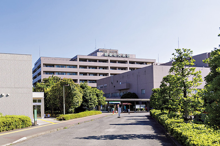 東京・用賀の総合病院。予防から手術を含む治療まで、「誰もがためらうことなく、気軽に受診できる産婦人科」が目標。初診は紹介状が必要。