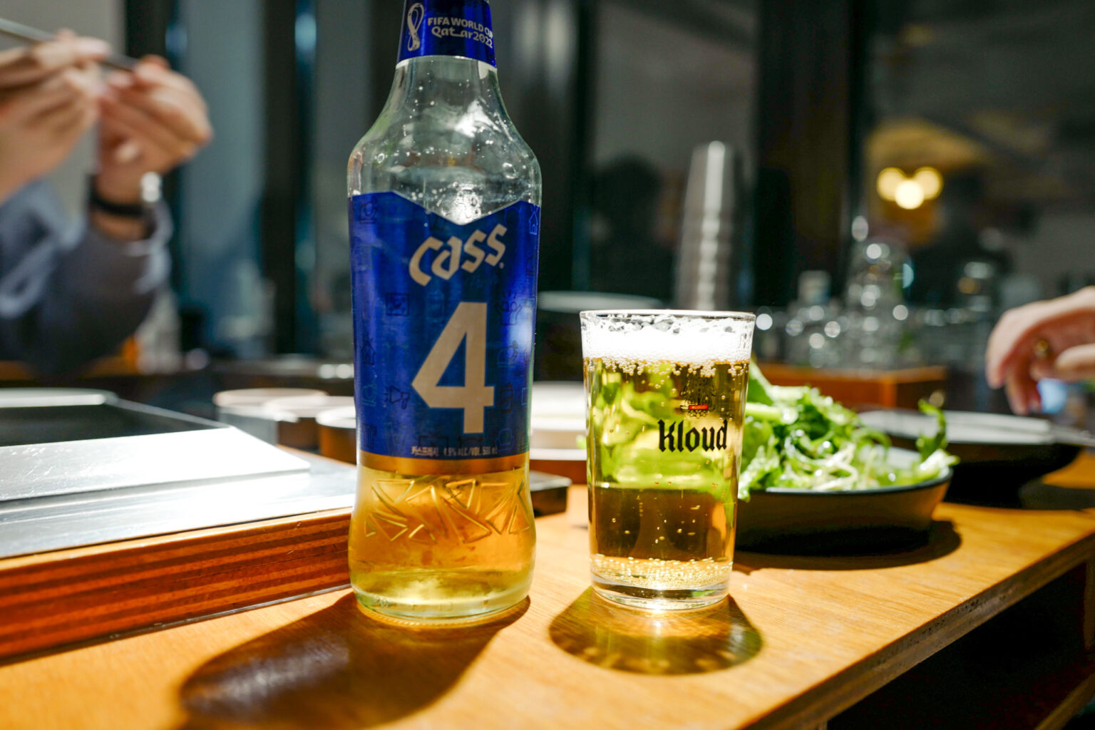 韓国を代表するビール「CASS」ビールで乾杯（チャン）！