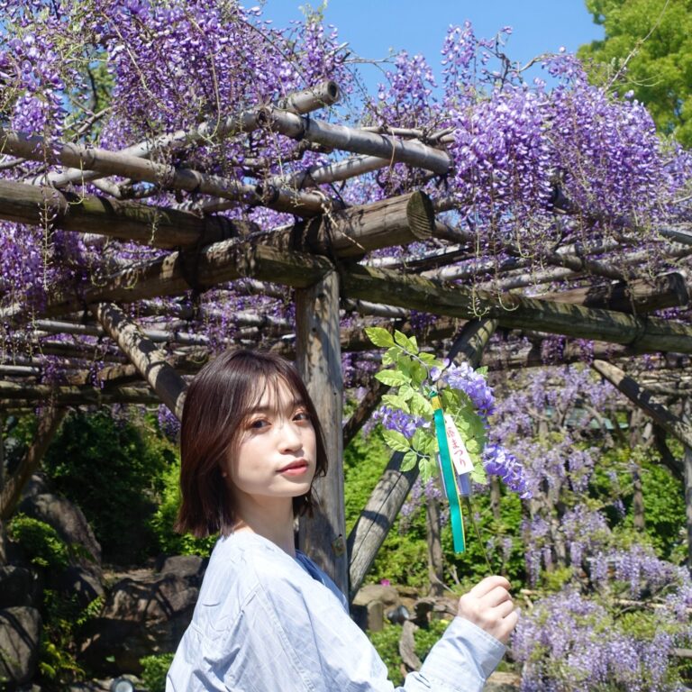 〈亀戸天神社〉の藤まつりへ！春を満喫する参拝にうっとり｜MARIKOの心潤う神社巡り