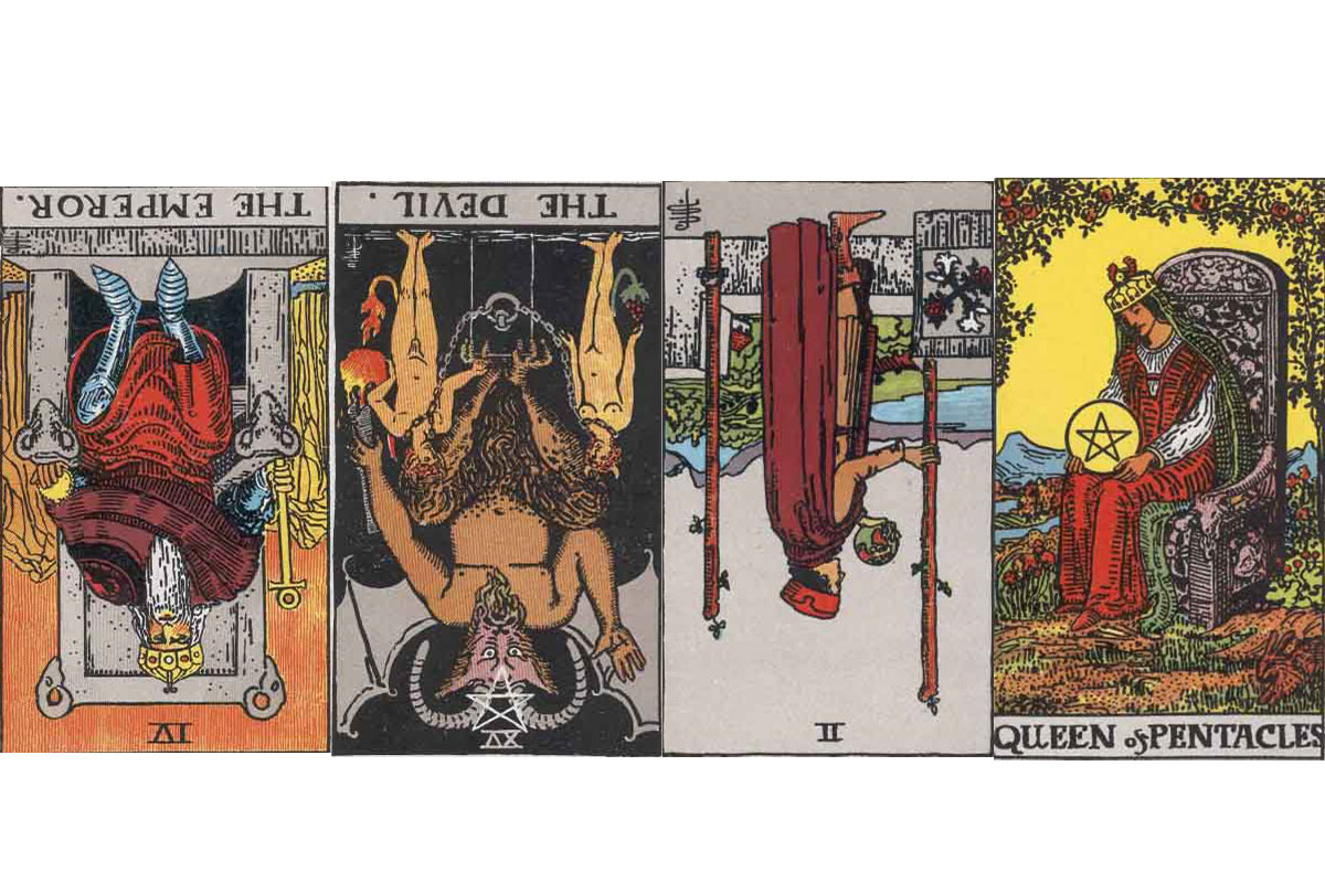 左から：皇帝、悪魔、ワンドの2、ペンタクルのクイーンのカード