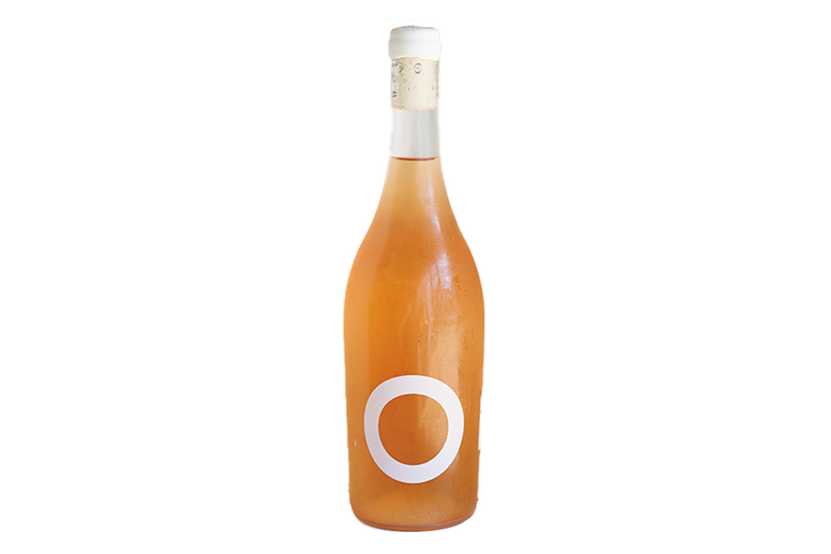 生産者：ヴィニョスアパート
商品名：アンバー 2022（オレンジ）
生産地：ポルトガル（リスボン×セトゥバル）
価格：グラス（90㎖）1,600円