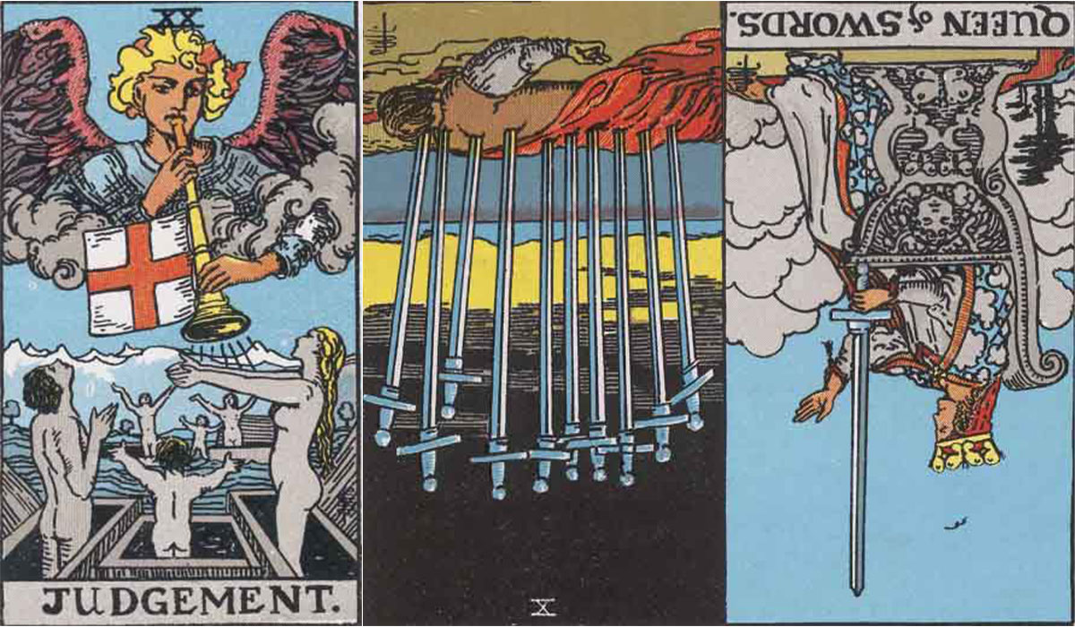 左から：審判、ソードの10、ソードのキングのカード