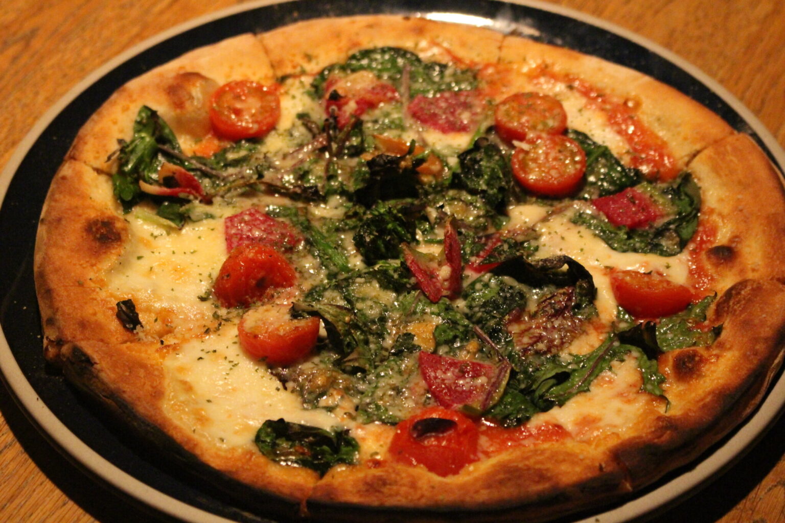 地元の野菜をふんだんに使ったピザが人気。目にも身体にもやさしい、野菜を生かした料理が多い