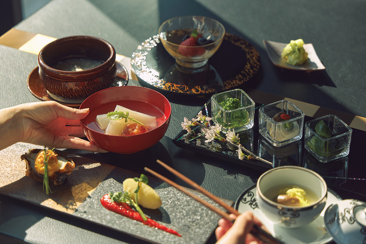 滞在の最後のお楽しみは、日本料理レストランで供される回復食。