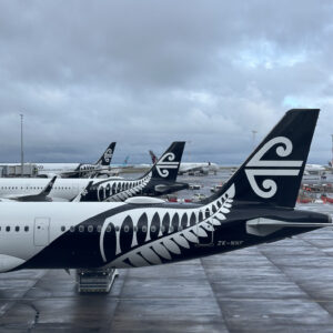 Hanako編集部が成田空港からニュージーランド航空でニュージーランドへ向かう様子