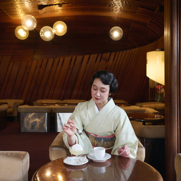 本山順子 寺社につき喫茶 京都 ぎおん石