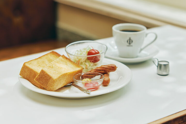 イワタコーヒー店のモーニング