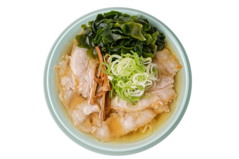  新橋〈新橋ニューともちんラーメン〉の中華そば