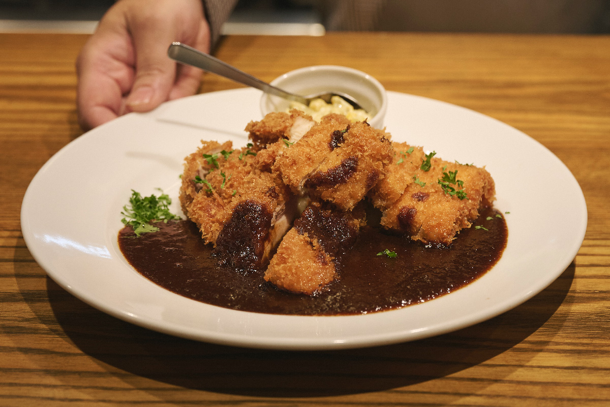 京都　洋食屋なかごの高坂地鶏のカツレツ