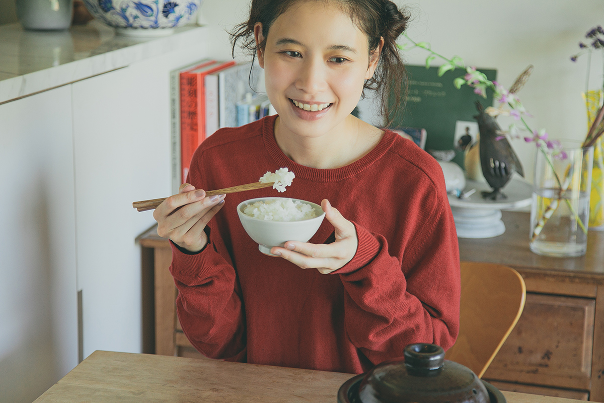 丁寧な暮らしとはほど遠い私が、土鍋でご飯を炊くわけ。｜前田エマの、日々のモノ選び。#20